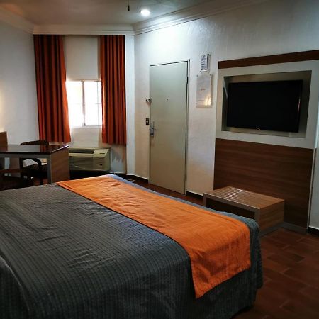 הרמוסיו Hotel Premier מראה חיצוני תמונה
