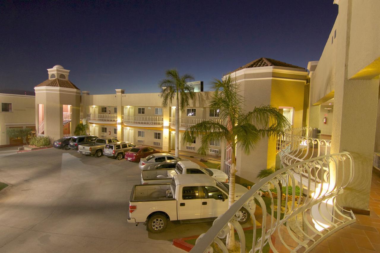 הרמוסיו Hotel Premier מראה חיצוני תמונה