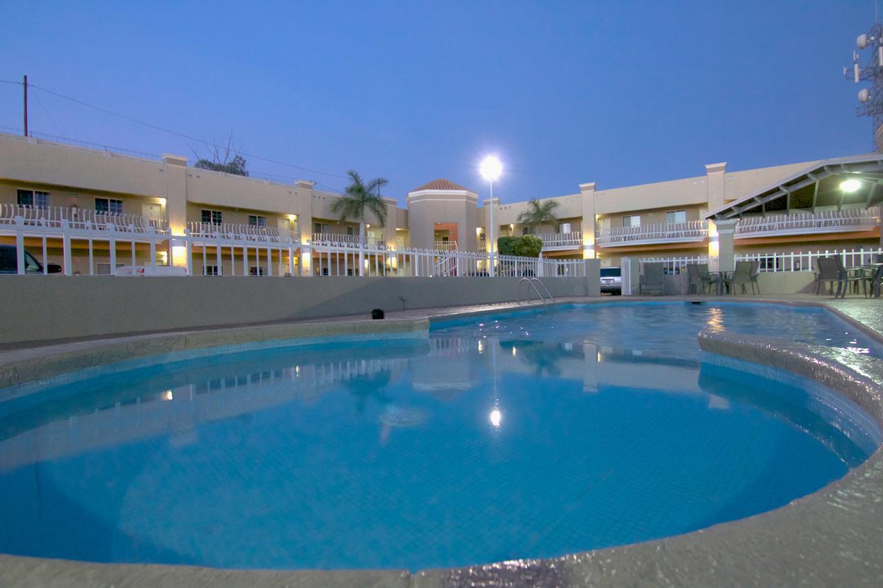 הרמוסיו Hotel Premier מראה חיצוני תמונה